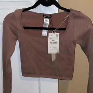Long sleeve ribbed crop top